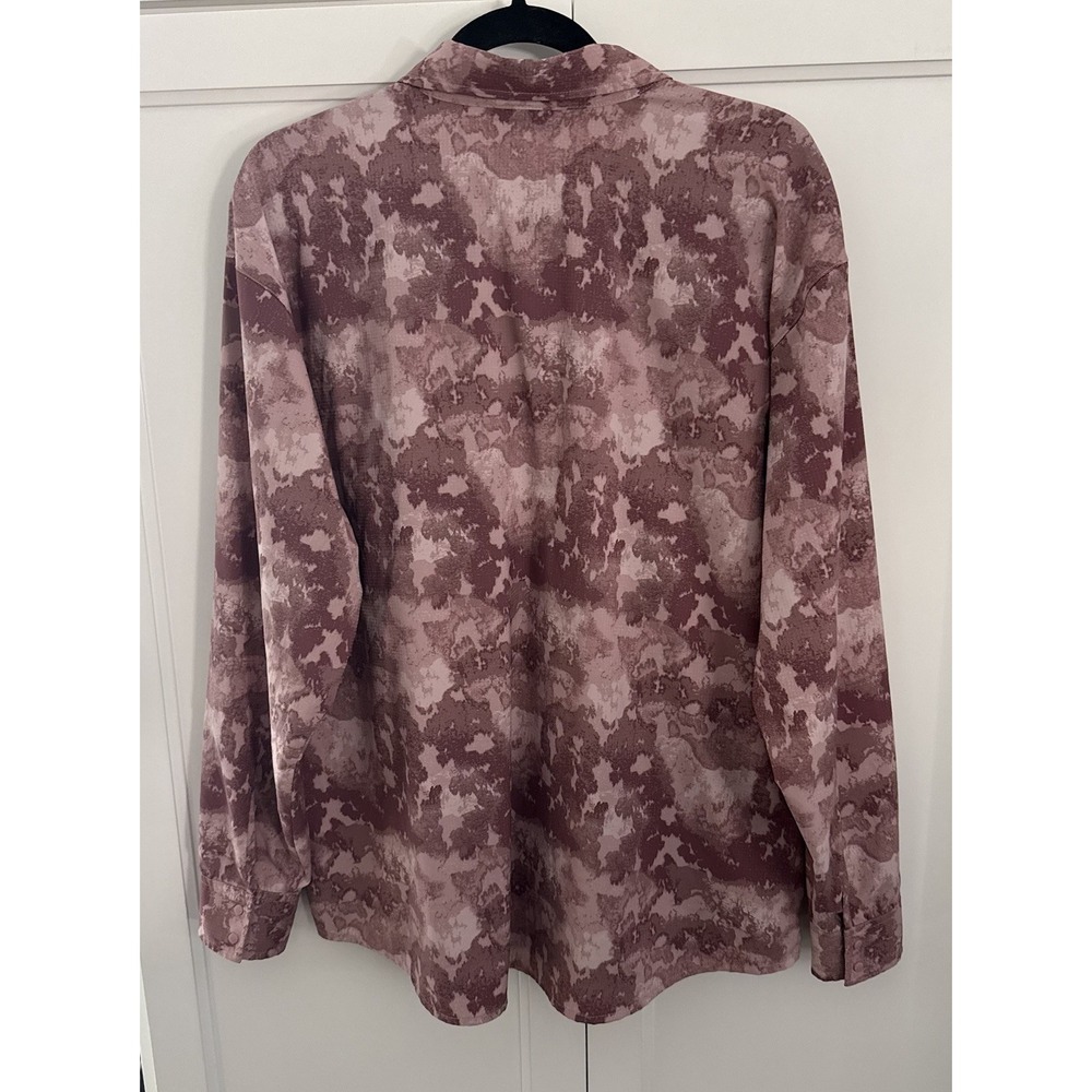Columbia Elevated View Utility Long Sleeve Shirt Women's Pink Camo Gorpcore Sz L - Picture 8 of 16